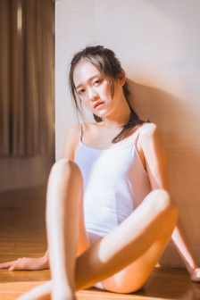 狂热后宫动漫免费观看完整版高清